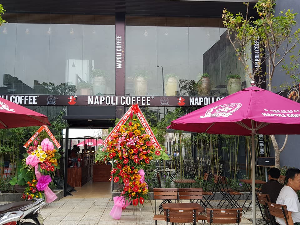 tin-tuc-napoli-mo-hinh-nhuong-quyen-napoli-coffee-350-trieu-premium-italia-style